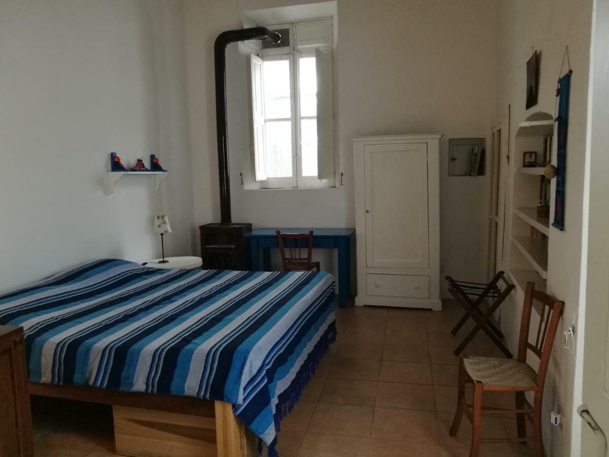 Casa Carlotta Bed and Breakfast Stromboli Exteriör bild