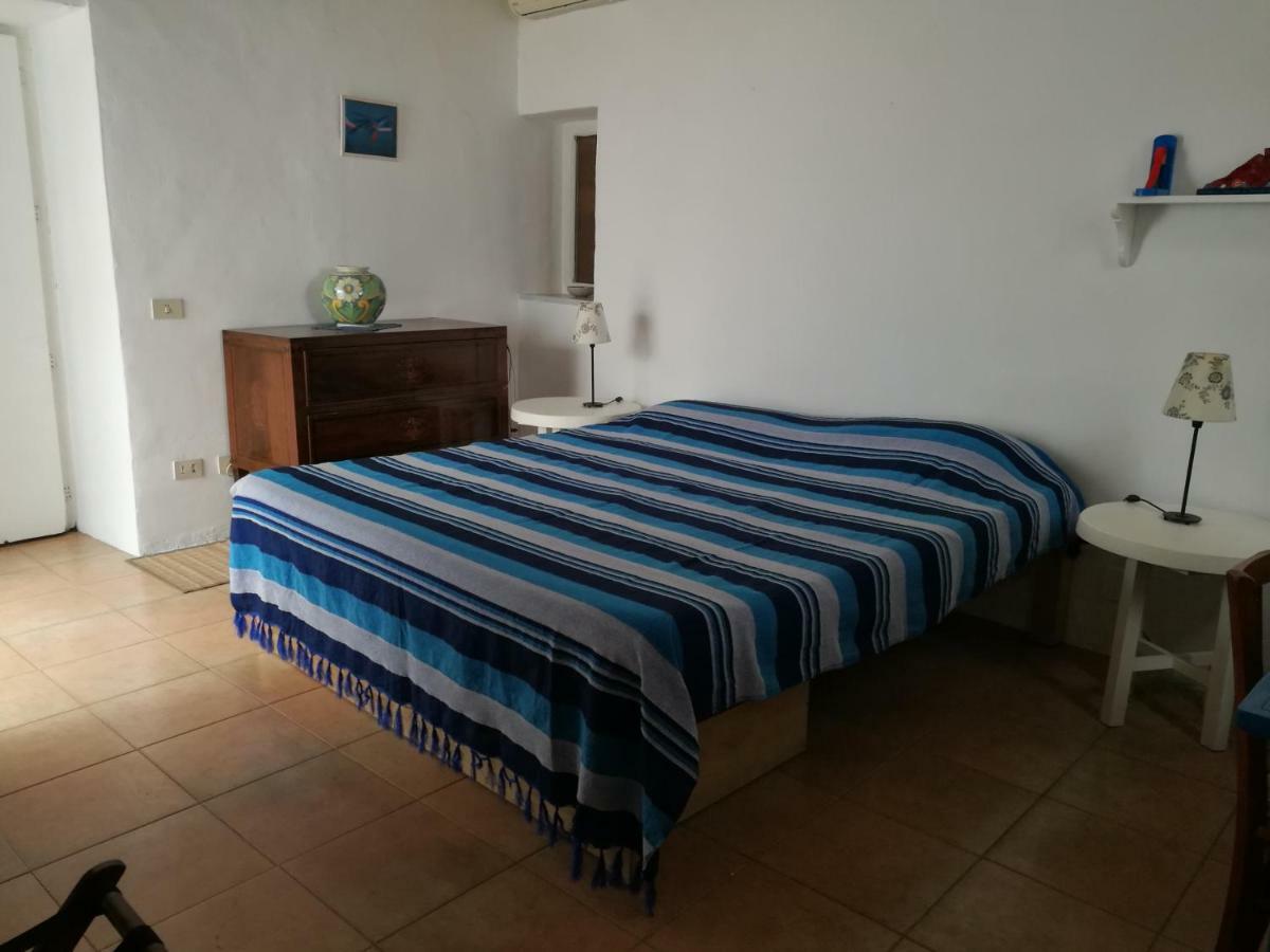 Casa Carlotta Bed and Breakfast Stromboli Exteriör bild