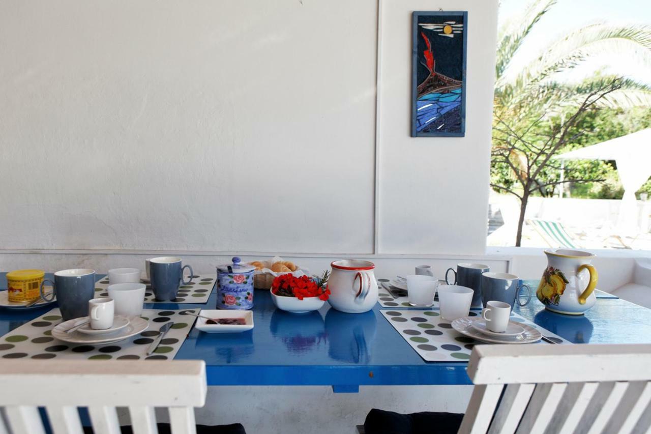 Casa Carlotta Bed and Breakfast Stromboli Exteriör bild